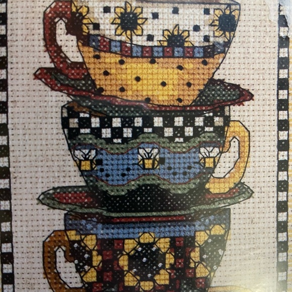 Dimensions Debbie Mumm Stacked Cups Counted Cross Stitch Kit 6796 Dimension… - Picture 2 of 5